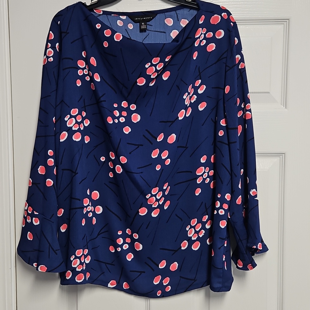 Investments 3/4 Flutter‎ Sleeve Bateau Neckline Top: Navy/Print: Size- XL